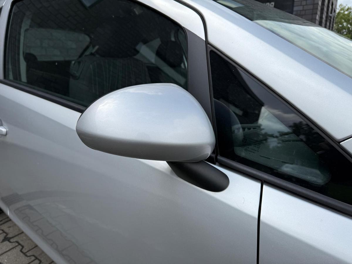 Opel Corsa D original Außenspiegel rechts elekt verstellbar Z157 Starsilber BJ08